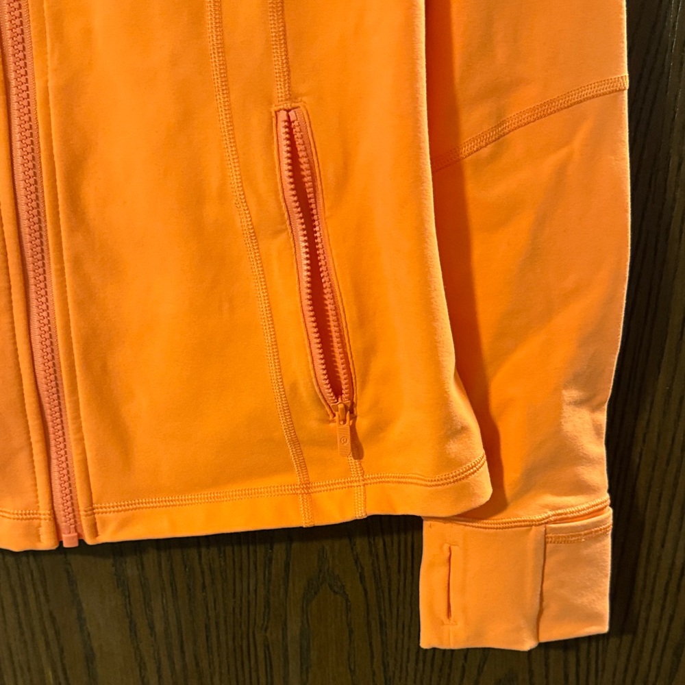 Lululemon jacket 6 - Picture 2 of 6